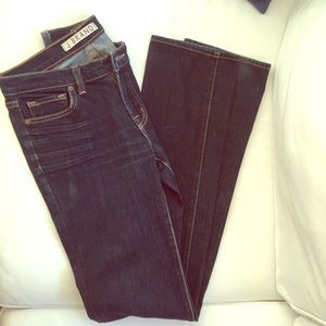 J Brand Jean size 27 missing button straight leg